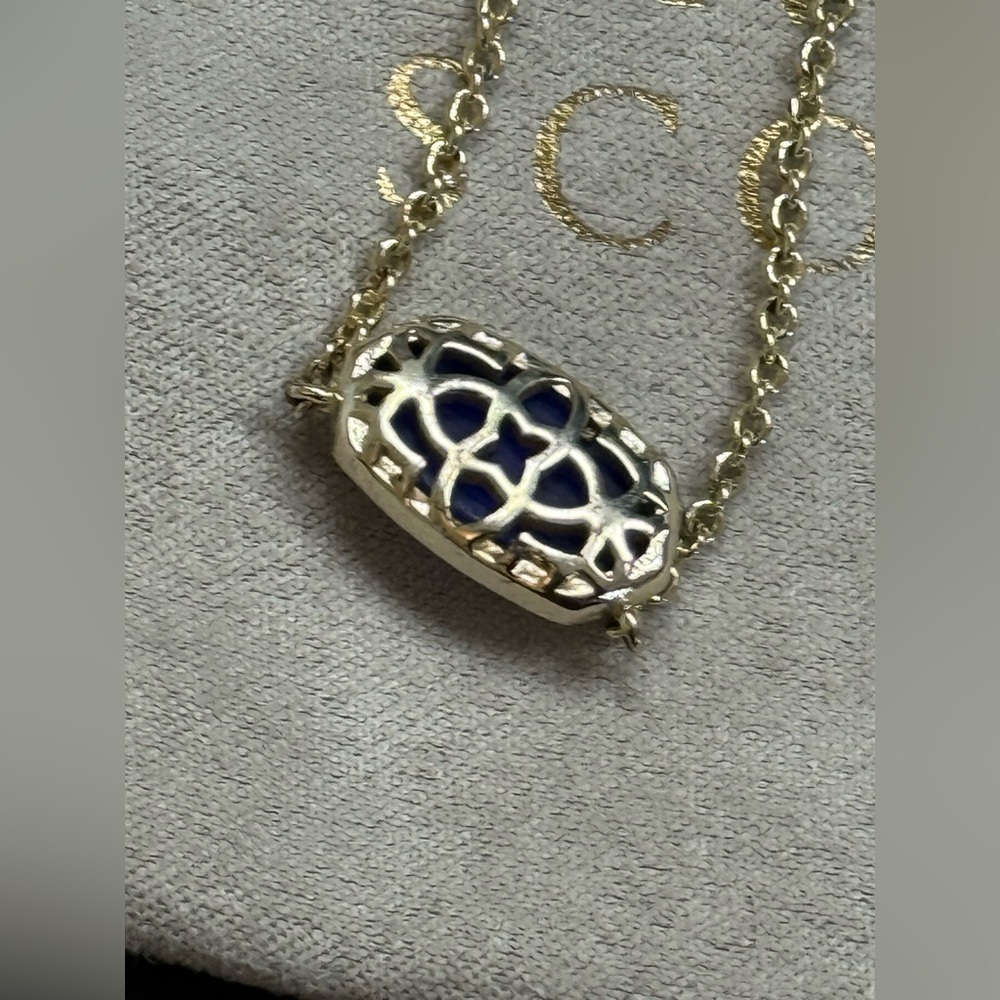 Kendra Scott Elisa Gold Pendant Necklace in cobalt blue catseye glass - Picture 4 of 8